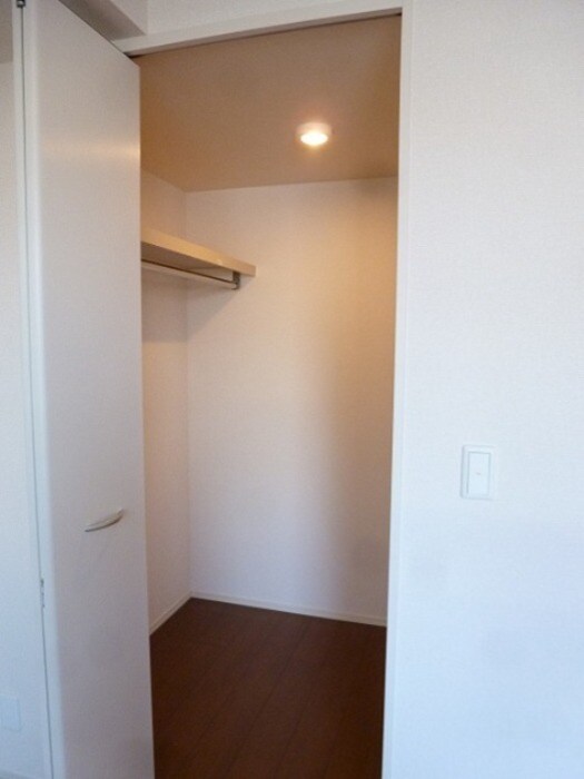 エレンシア　Ａの物件内観写真