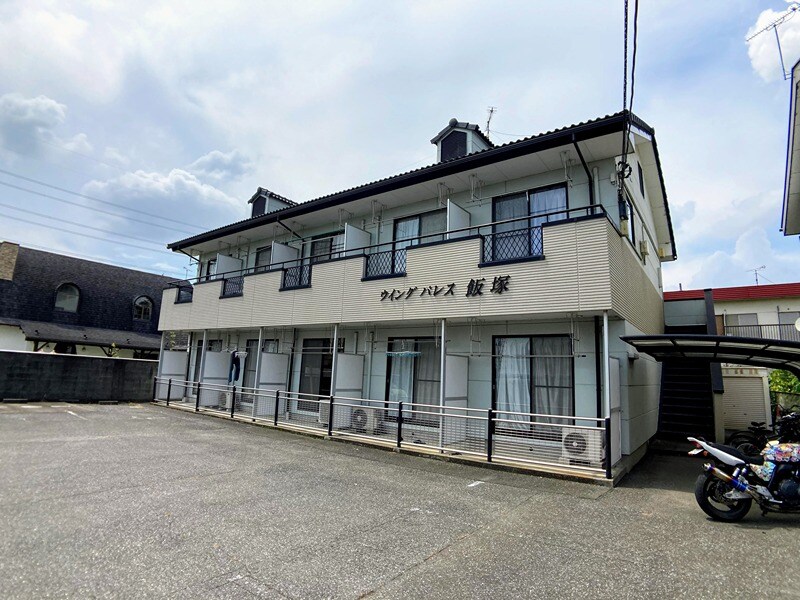 ウイングパレス飯塚の物件外観写真