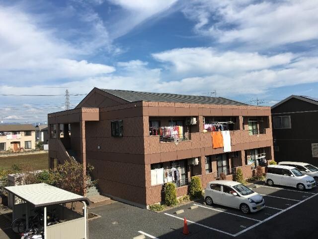 グランティアＣの物件外観写真