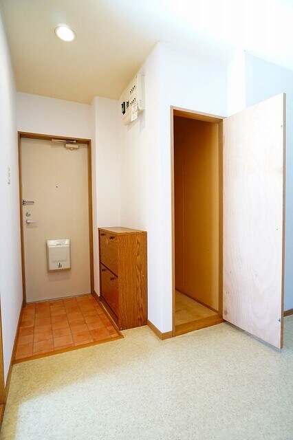 クローバーヒルズＣの物件内観写真