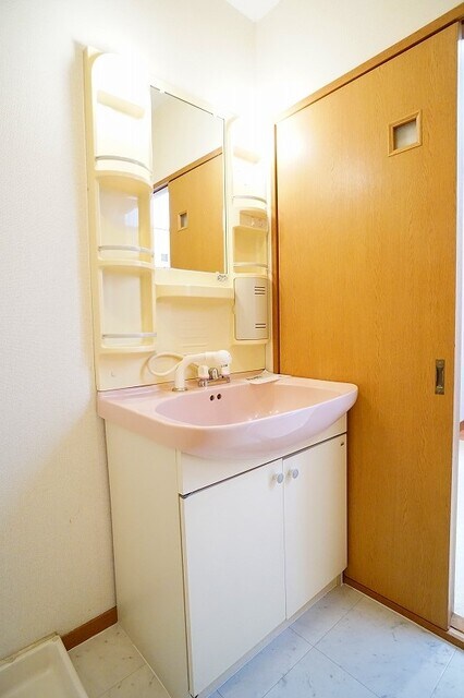 クローバーヒルズＣの物件内観写真