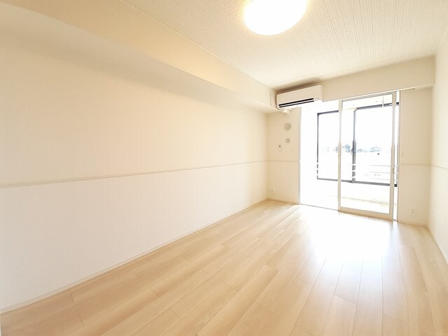 アヴェクトワの物件内観写真