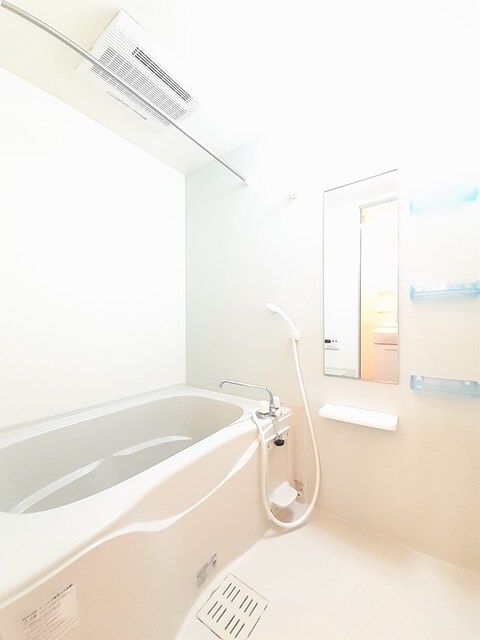 ロッソフィオーレＣの物件内観写真