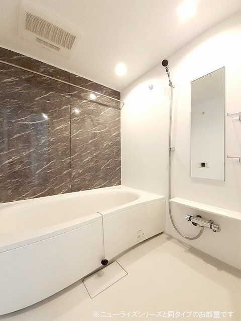 ウィステリアＡの物件内観写真