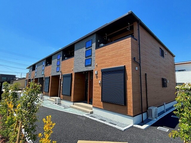 グラッツェの物件外観写真