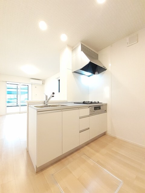 クリスタル　パークIIの物件内観写真