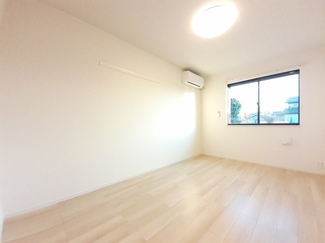 クリスタル　パークIIの物件内観写真