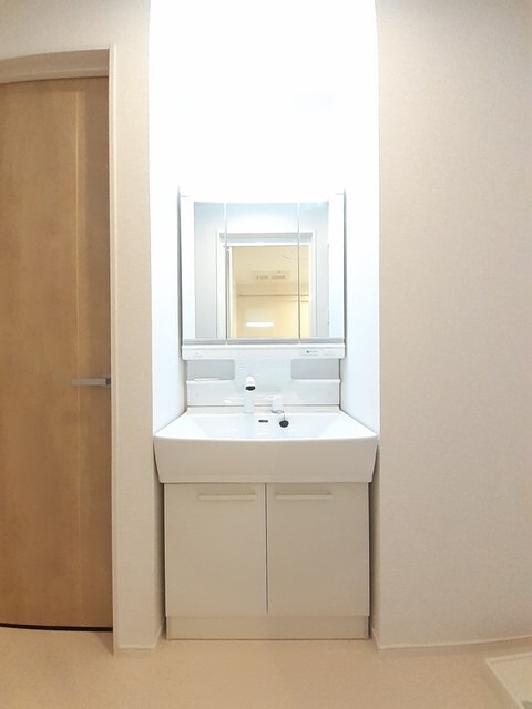 クリスタル　パークIIの物件内観写真