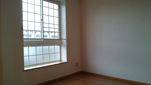 ハーモニウエストＡの物件内観写真