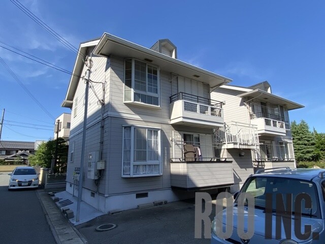 オークハイツの物件外観写真