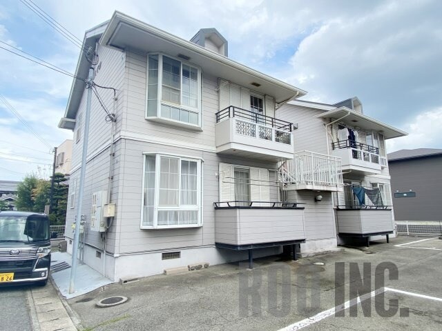 オークハイツの物件外観写真