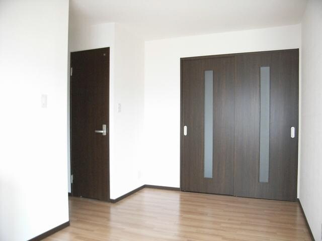 アーバン寺内の物件内観写真