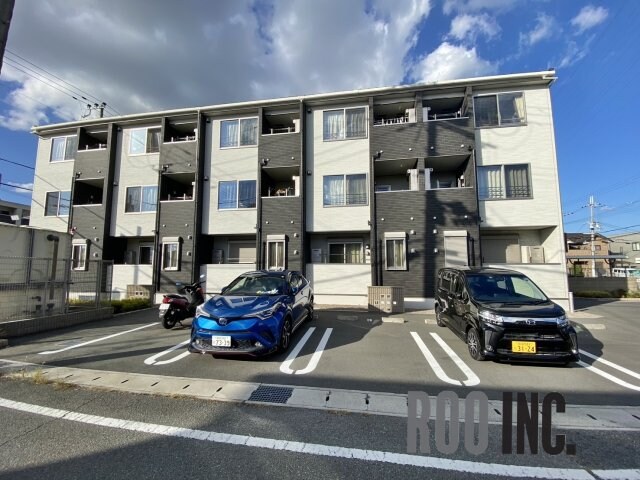 カサ・ヴィアーレⅡの物件外観写真