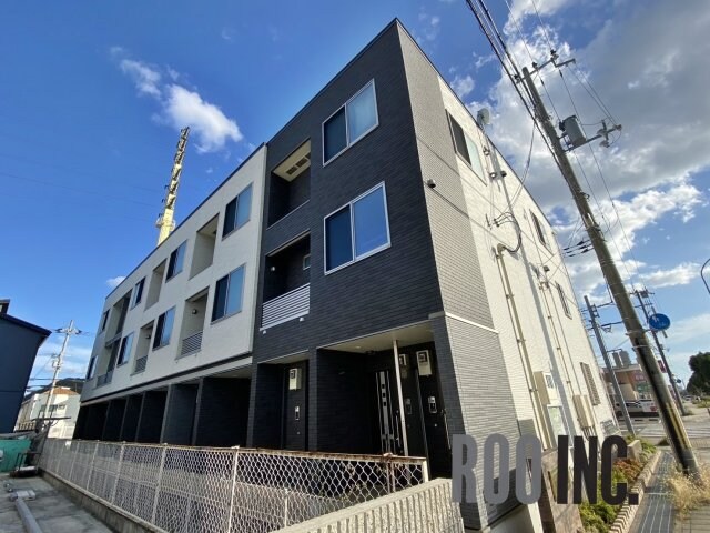 カサ・ヴィアーレⅡの物件外観写真