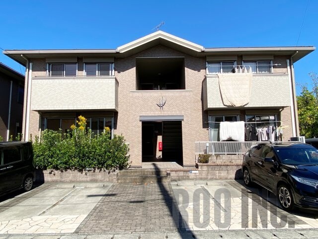 ラティルスの物件外観写真