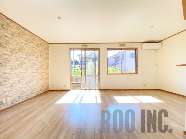 ラティルスの物件内観写真