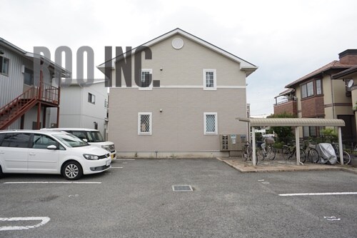 プリムローズ・コートの物件外観写真