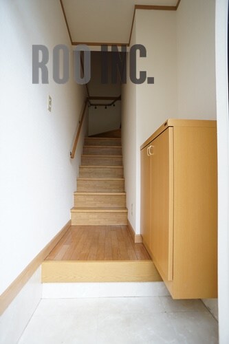 プリムローズ・コートの物件内観写真