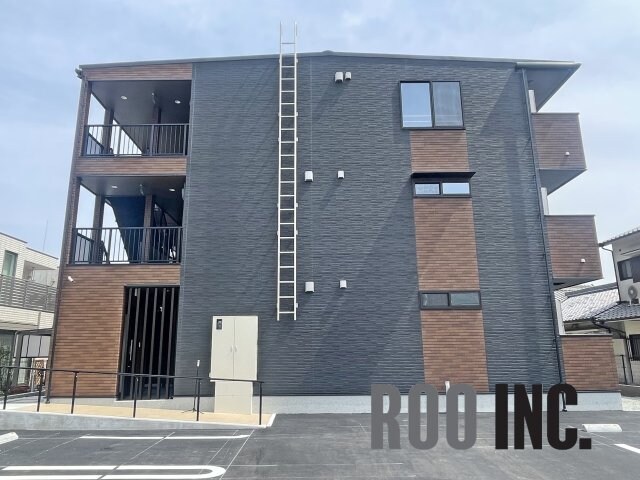 アリュールの物件外観写真