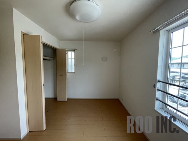 サウスローレルの物件内観写真