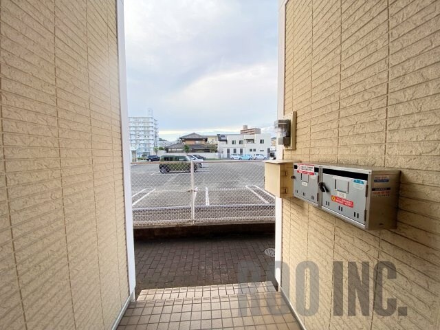 サンローヤルの物件外観写真