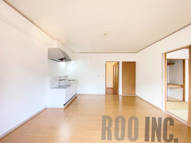 サンローヤルの物件内観写真