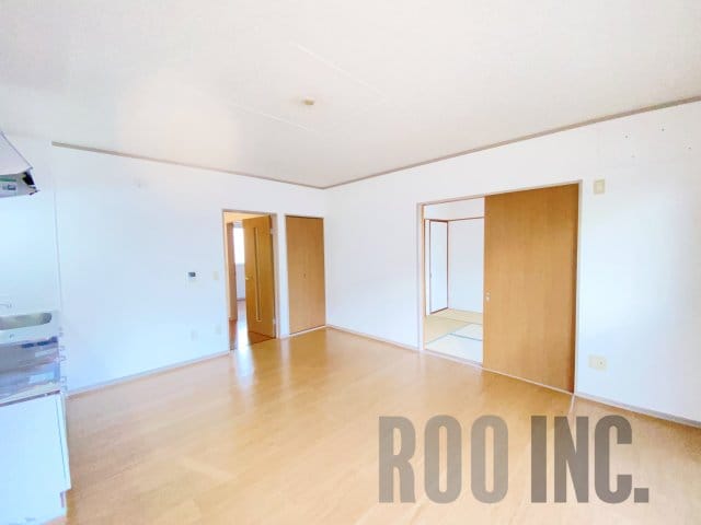 サンローヤルの物件内観写真