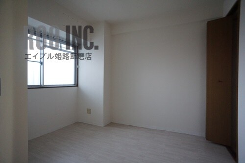 ラフェスタ大塩の物件内観写真