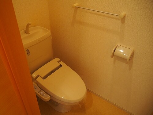 リヴァーサイドレジデンスＡの物件内観写真