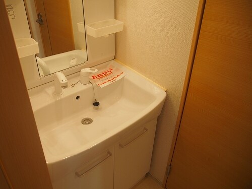 リヴァーサイドレジデンスＡの物件内観写真