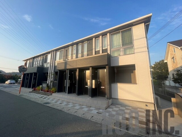 ベル・フランシーズの物件外観写真