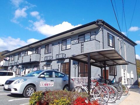 グランドゥールＣの物件外観写真