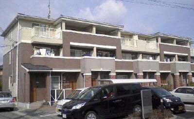 エステ・スールの物件外観写真