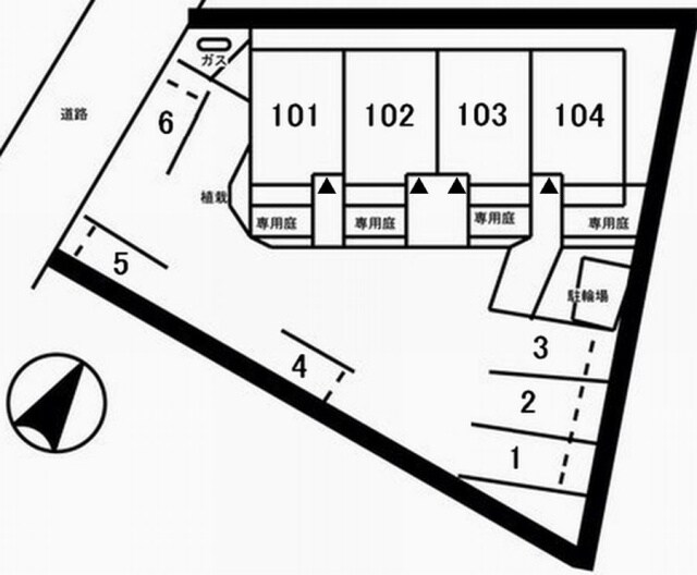 メゾン・レリアの物件外観写真