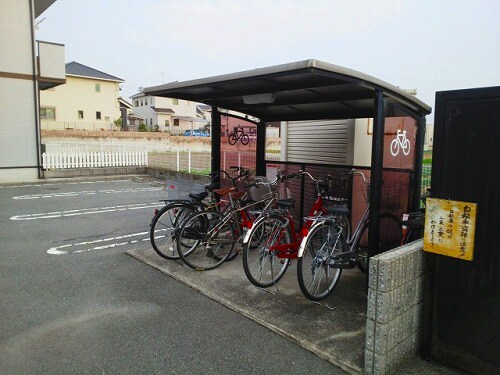 グランドゥールＣの物件外観写真