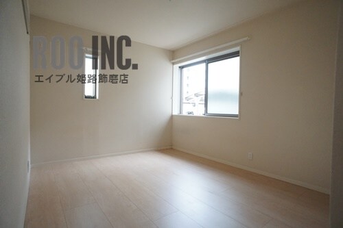 プレミアス三左衛門の物件内観写真