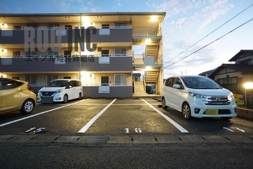 スタットニューヘン英賀保の物件外観写真