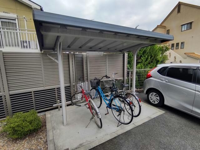 クロワール・シュマンの物件外観写真