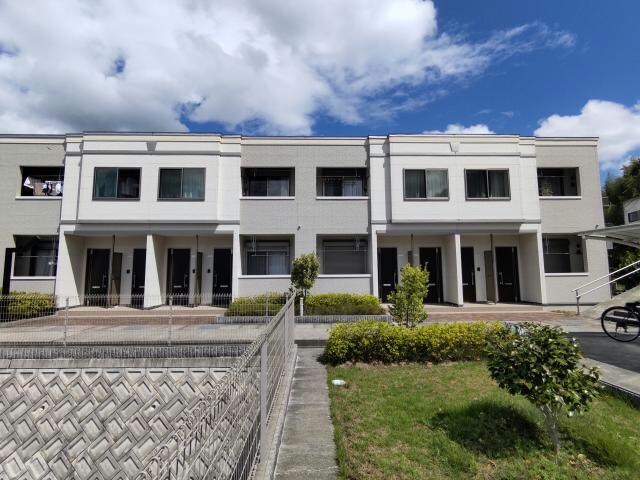 Gracia八景の物件外観写真