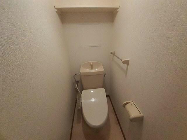 エレガントⅠの物件内観写真