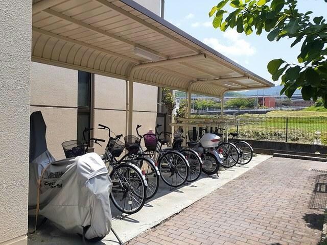 エレガントⅠの物件外観写真