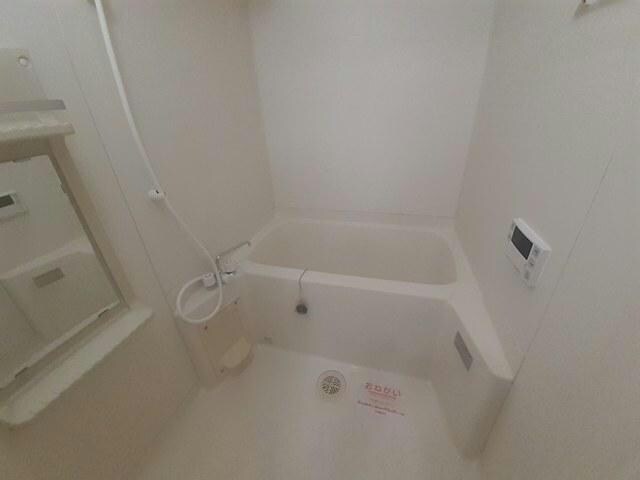 エレガントⅠの物件内観写真