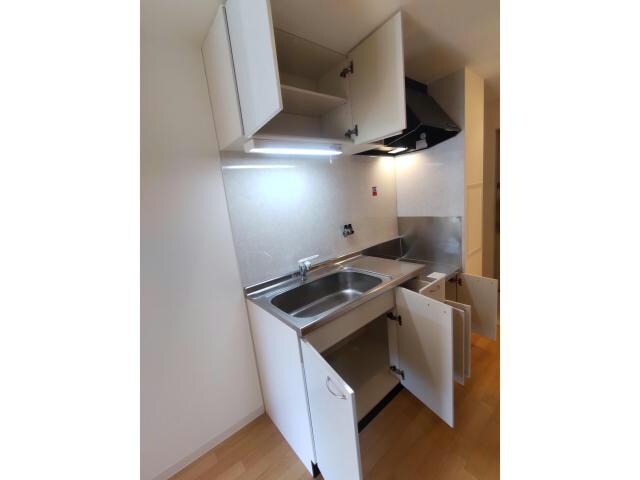 サンシャイン北神戸の物件内観写真