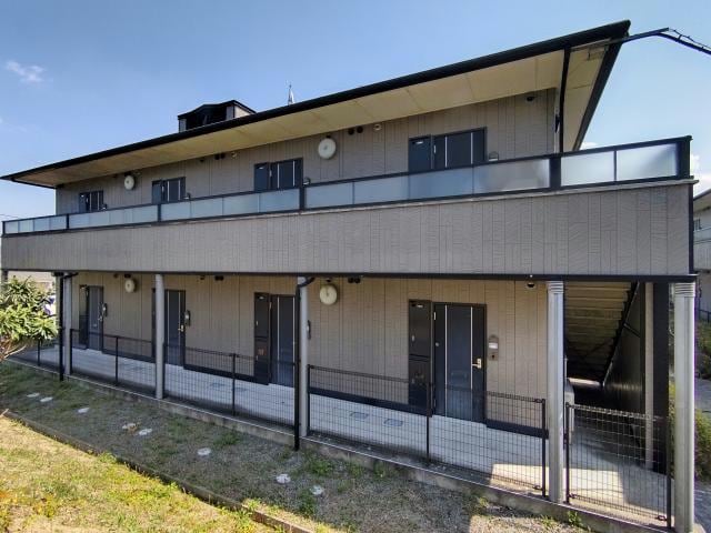 コンディシープル南が丘　B棟の物件外観写真