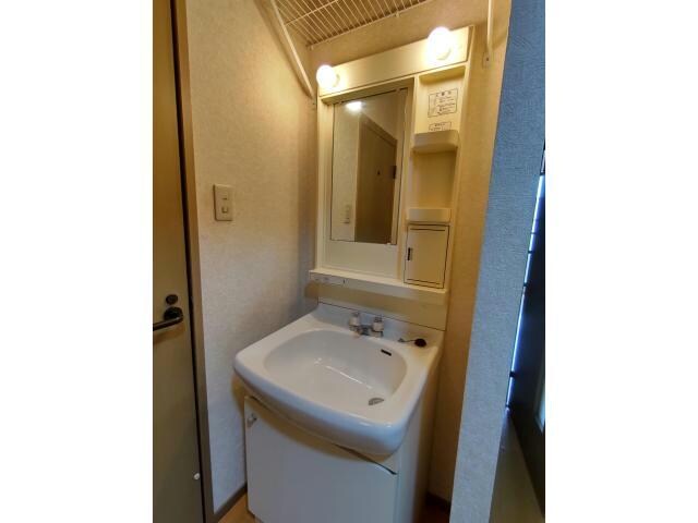 コンディシープル南が丘　B棟の物件内観写真