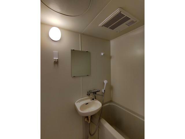 フロレスタ高次の物件内観写真