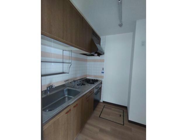 フラワータウン・アミル２１　サルビア館の物件内観写真