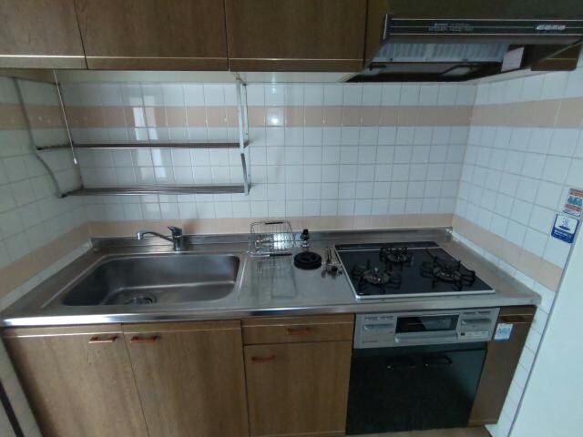 フラワータウン・アミル２１　サルビア館の物件内観写真