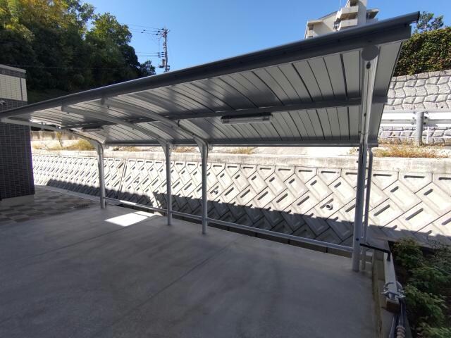 ボヌール西山の物件外観写真