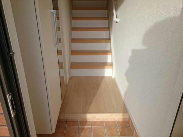 サンハイツ北六甲六番館の物件内観写真